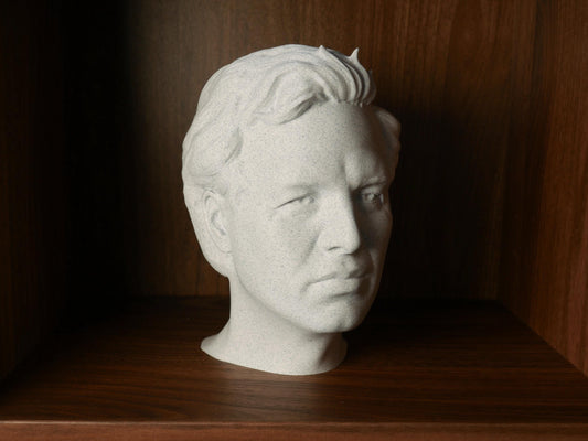 Mark Ruffalo Bust – 3D Printed Sculpture | Eco Friendly PLA Actor Statue for Home Office