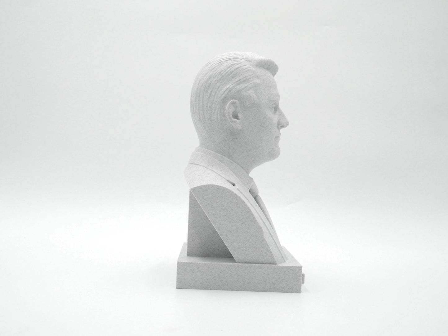 Charlie Kirk Bust Sculpture – 3D Printed Statue | Political Commentator Decor for Office