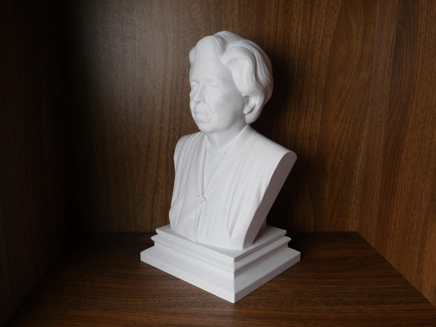 Eleanor Roosevelt Bust – Human Rights Statue | 3D Printed First Lady Sculpture