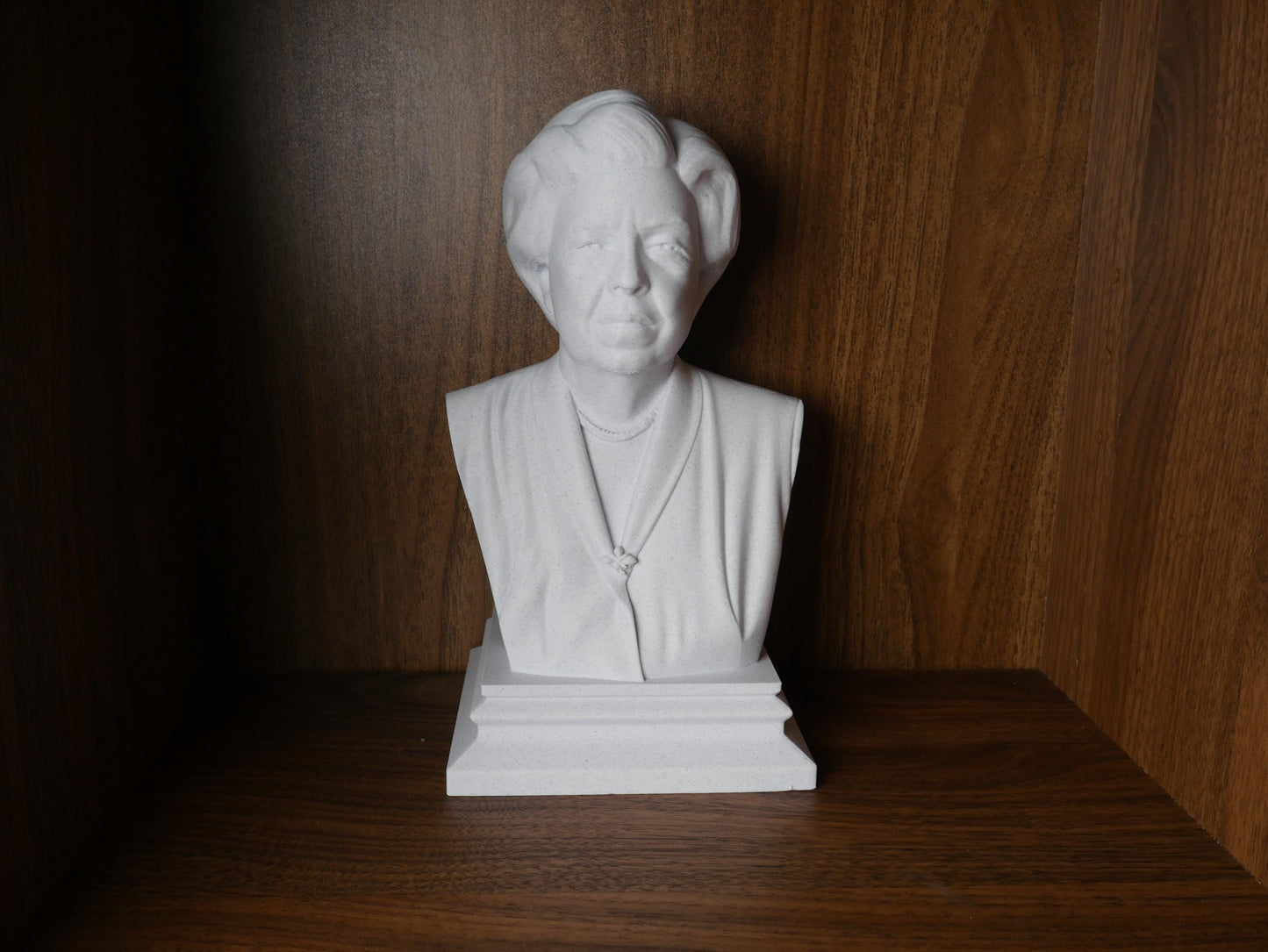 Eleanor Roosevelt Bust – Human Rights Statue | 3D Printed First Lady Sculpture
