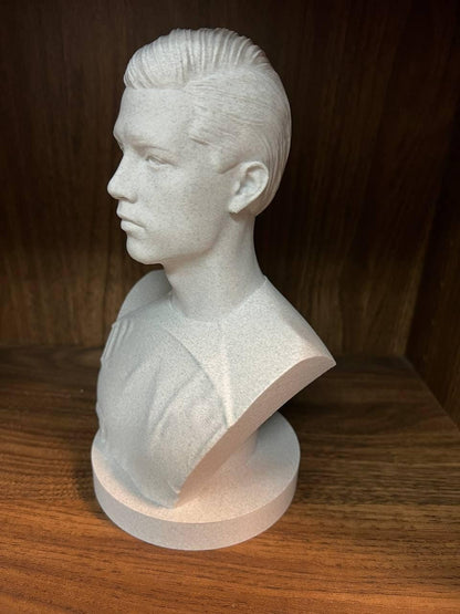 Cristiano Ronaldo Bust – Football Legend Sculpture | Athlete Decor Gift