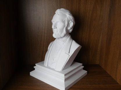 Abraham Lincoln Bust - 16th President Statue | Civil War Leader Sculpture, Educational Decor