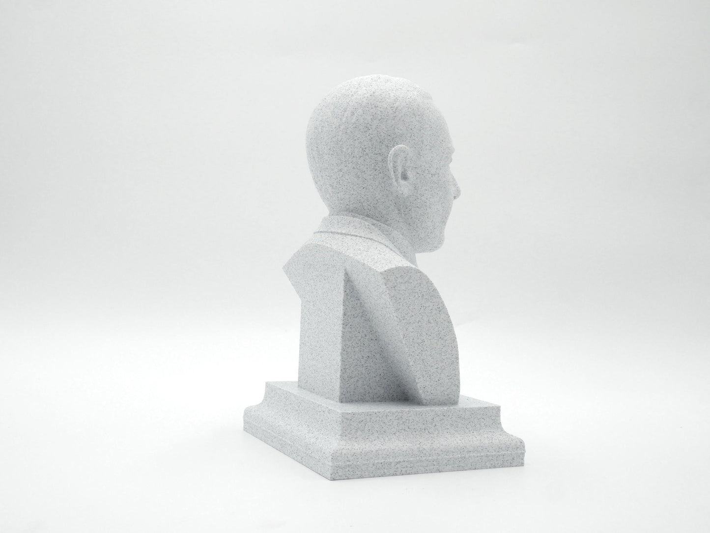 Oppenheimer Bust Sculpture – 3D Printed Physicist Statue For Home Office Decor