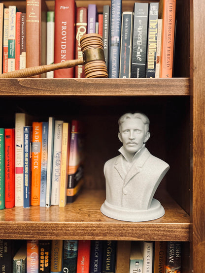 Nikola Tesla Sculpture – Electric Inventor Bust with Dry Brush Finish, Eco Friendly PLA Art