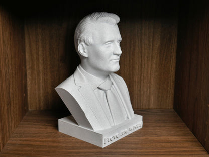Charlie Kirk Bust Sculpture – 3D Printed Statue | Political Commentator Decor for Office