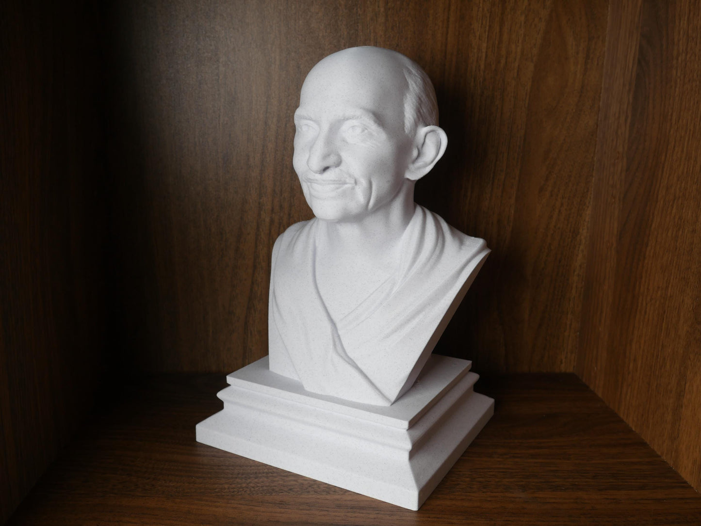 Mahatma Gandhi Bust Sculpture – Indian Independence Statue | Eco-Friendly PLA Bust