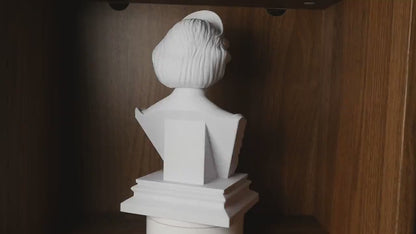 Queen Elizabeth II Bust - Royal History Statue | British Monarch Sculpture Decor