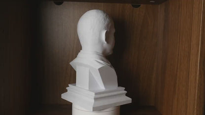 Obama Bust Sculpture – 3D Printed Presidential Statue for Office, Library, Classroom Decor